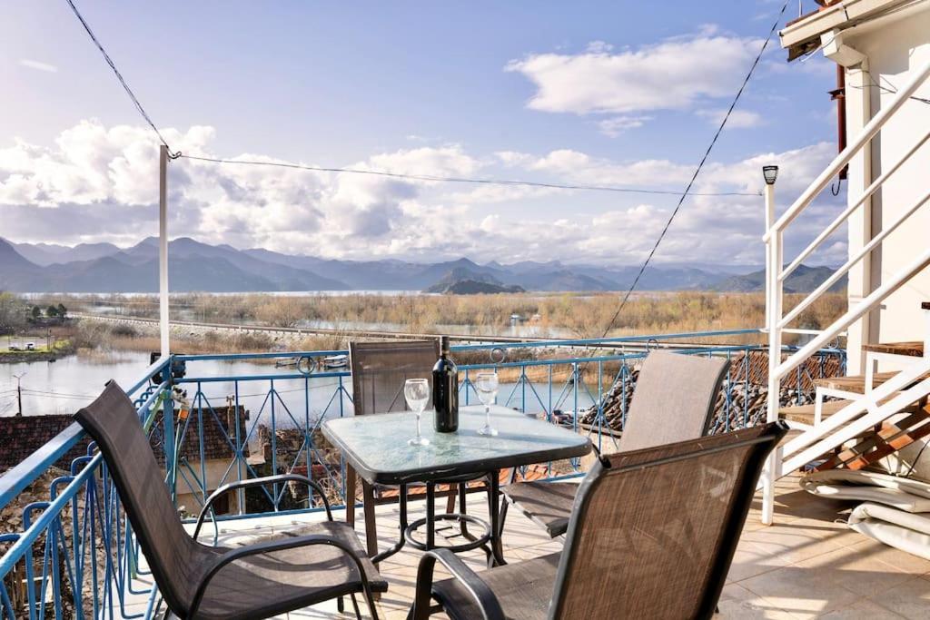 Sunny Balconies Apartments Skadar Lake Virpazar Eksteriør bilde